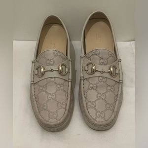 Gucci Neutrals leather Driver Loafers with Horsebit Accent - Size 37 (7)